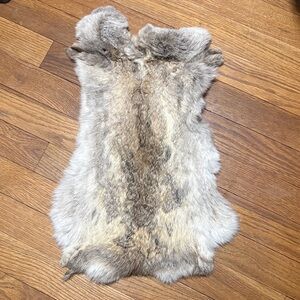 #0637 rabbit pelt